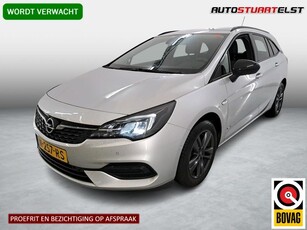 Opel Astra Sports Tourer 1.2 Business Elegance PDC