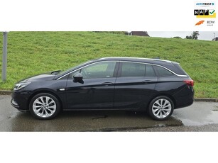 Opel Astra Sports Tourer 1.4 Business Executive