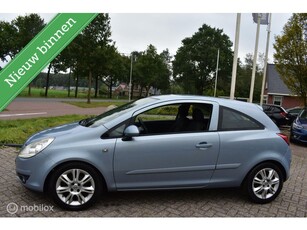 Opel Corsa 1.2-16V Enjoy '06 AircoCruiseLM wielen!