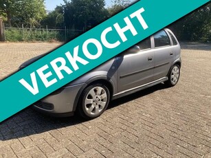 Opel Corsa 1.2-16V Sport Easytronic