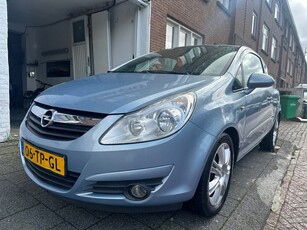 Opel Corsa 1.4-16V Cosmo Airco Cruise Goed Rijdende auto