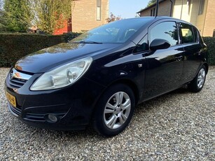 Opel Corsa (bj 2009)