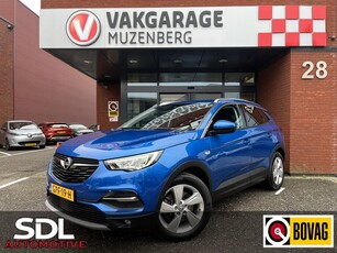 Opel Grandland X 1.6 Turbo Hybrid Innovation // NAVI //