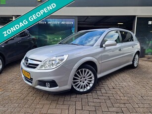 Opel Signum 2.2-16V Executive AUTOMAAT 2E EIGENAAR