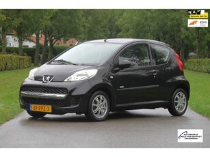 Peugeot 107 1.0-12V Millesim 200 / Slechts 99.341 km. /