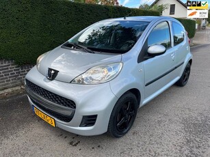 Peugeot 107 1.0-12V XS