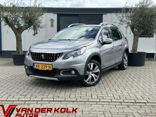 Peugeot 2008 1.2 PureTech Allure Panorama Navi CarPlay