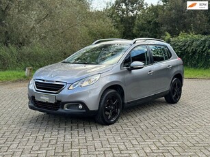 Peugeot 2008 1.2 VTi Allure Pack NAVI I PDC I CRUISE I