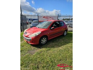 Peugeot 206 + 1.1 XS