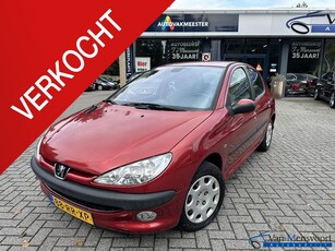 Peugeot 206 1.4 16V Gentry 5drs