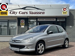 Peugeot 206 1.4-16V Quiksilver 89 pk climate ctr elktr