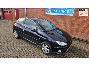 Peugeot 206 1.4 Air-line 3