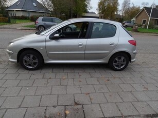 Peugeot 206 1.4 Air-line 3 (bj 2006)