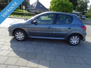 Peugeot 206 1.4 Forever