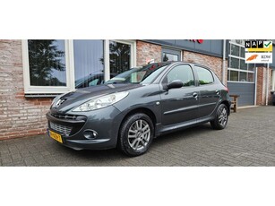 Peugeot 206 + 1.4 XS 5-Deurs! Trekhaak! Airco! Cruise