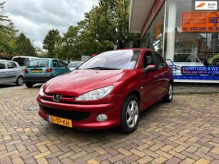 Peugeot 206 1.6-16V Air-line 3 *Automaat*