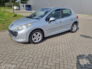 Peugeot 207 1.4-16V