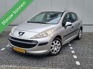 Peugeot 207 1.4 XT Nieuwe apk!