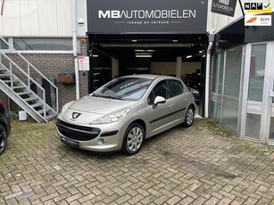 Peugeot 207 1.6 VTi XT/5Deurs/Airco//Trekhaak/Groot