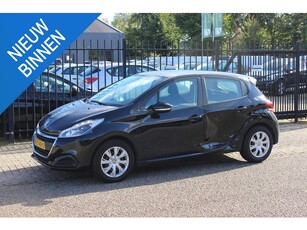 Peugeot 208 1.2 PureTech Active, Schade LA portier.