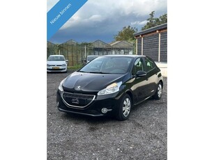 Peugeot 208 1.2 VTi Style Bluetooth Airco