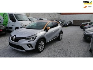 Renault CAPTUR 1.3 TCe 155 Intens automaat