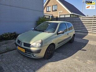 Renault Clio 1.2-16V Dynamique 3-deurs Airco Bj:2003 NAP!