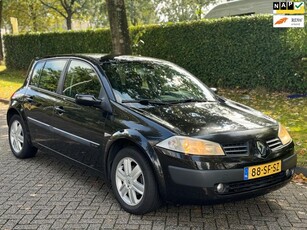 Renault Mégane 1.6-16V Dynamique Comfort Airco Cruise