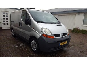 Renault Trafic 1.9 dCi L1H1 Générique 3 persoons