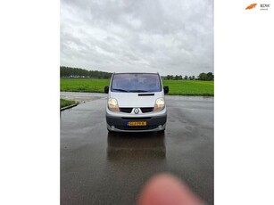 Renault Trafic Passenger 2.0-16V T29 L2H1 Authentique in