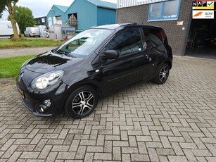 Renault Twingo 1.2-16V / Airco / Panoramadak /