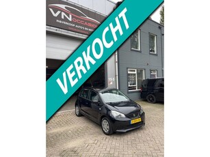 Seat Mii 1.0 Style Sport 5 DEURS AIRCO ELEKTRISCHE RAMEN