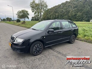 Skoda Fabia Combi 1.4-16V inruil verkregen apk!