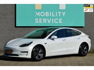 Tesla Model 3 Long Range AWD 75 kWh Pano AutoPilot LED SOH