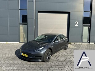 Tesla Model 3 Standard range RWD Plus 60 kWh TREKHAAK