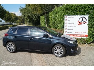 Toyota Auris 1.8 Hybrid Executive met alle optie's