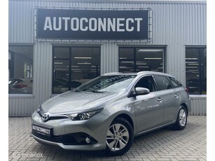 Toyota Auris Touring Sports 1.8 Hybrid Dynamic Go, NAVI