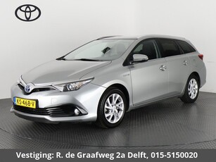 Toyota Auris Touring Sports 1.8 Hybrid Trend