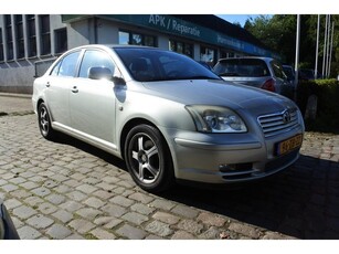 Toyota Avensis 2.0 VVTi Linea Sol 4 drs automaat 245 dkm