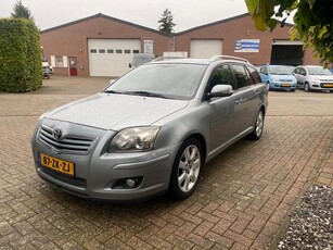 Toyota Avensis Wagon 2.0 D-4D Executive Business