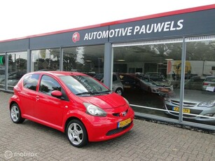 Toyota Aygo 1.0-12V +, benzine, schakel, 2006, 139579 km