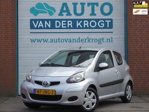 Toyota Aygo 1.0-12V Comfort, Nw koppeling, 4 Nw banden, APK