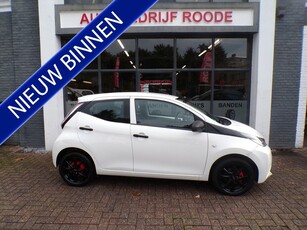 Toyota Aygo 1.0 VVT-i x AIRCO,LED,5DRS,NIEUWE APK !!