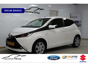 Toyota Aygo 1.0 VVT-i x-cite 5 Drs Airco AUR camera