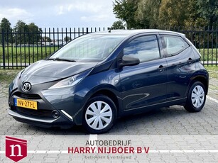 Toyota Aygo 1.0 VVT-i x-fun Airco / 5 Drs / El. Ramen / CV