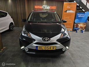 Toyota Aygo 1.0 VVT-i x-play/ Camera / Carplay/Org NL Auto