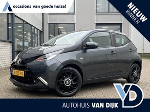 Toyota Aygo 1.0 VVT-i x-play NL Auto/2e