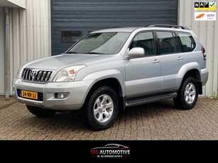 Toyota Land Cruiser 4.0 V6 VVT-i Executive BENZINE/8PERSOONS