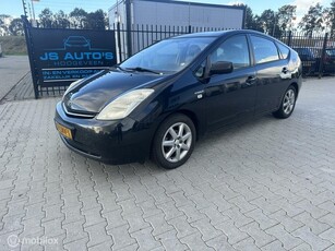 Toyota Prius 1.5 VVT-i Business Edition