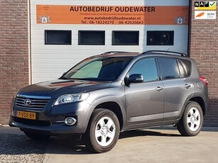 Toyota RAV4 2.2 D-4D Dynamic grijs kenteken